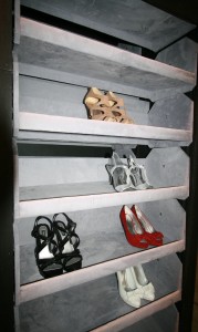 Auto rotating shoe cheap rack